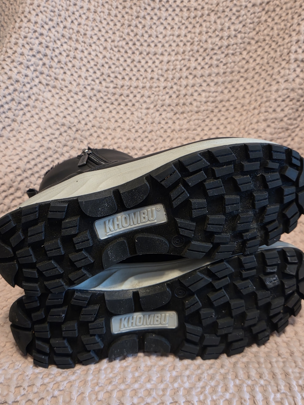 Khombu Sienna women's snow boots Size 6 - Picture 6 of 7